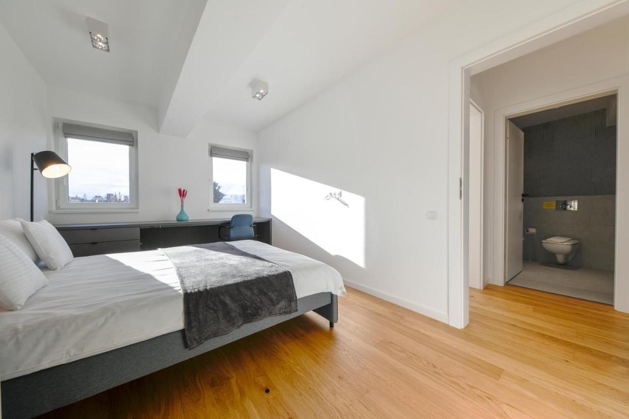 Charming 2 Bedroom Apartment Cluj Napoca Bagian luar foto